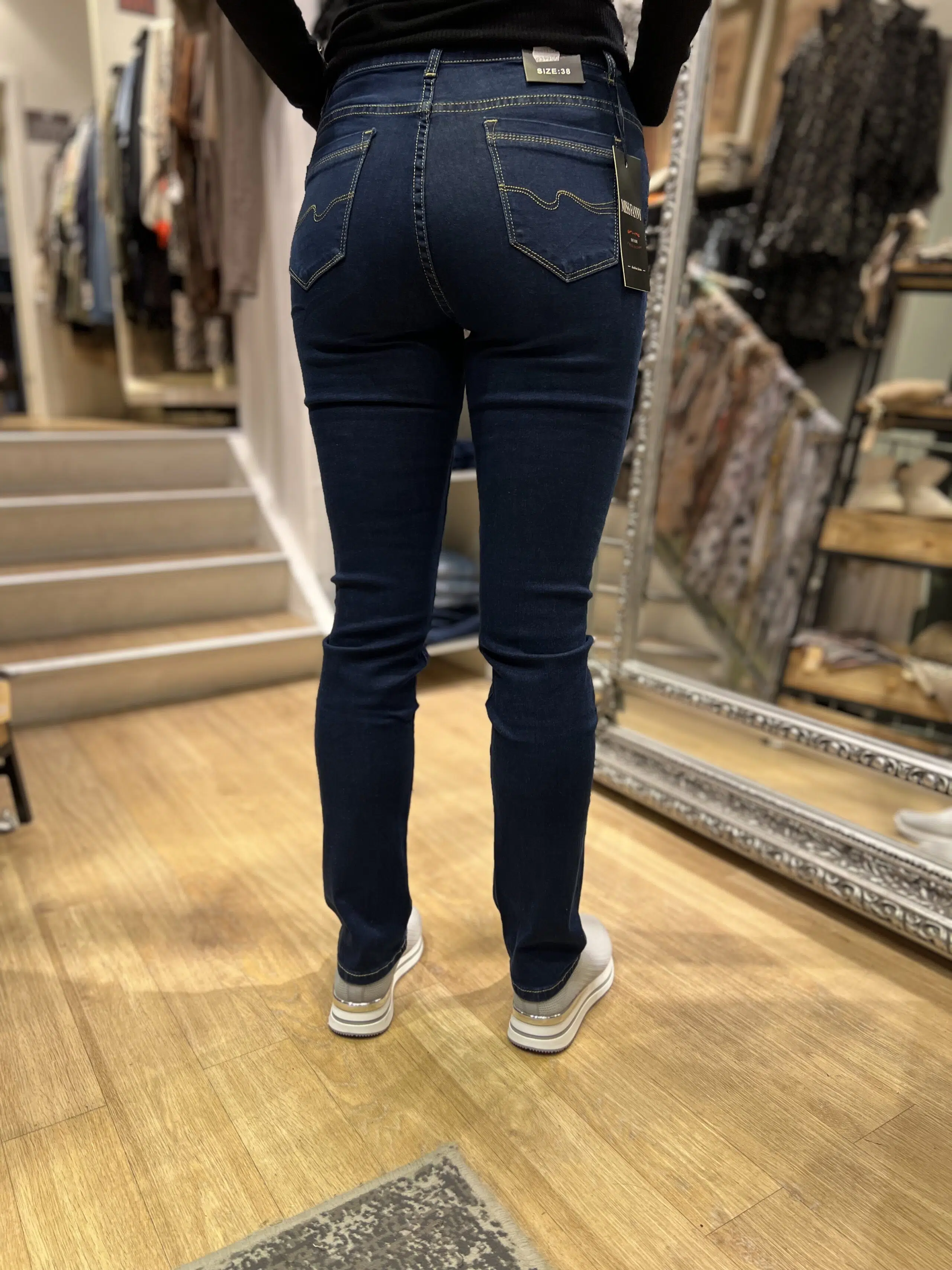 Fanny Jeans 3568 - Image 2