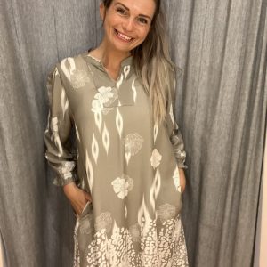 Laura Tunika Sand